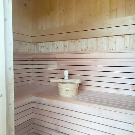 度假居 Na Kaszubach, Borowy Mlyn, Jezioro Gwiazda, Sauna, 3 Borowy Mlyn